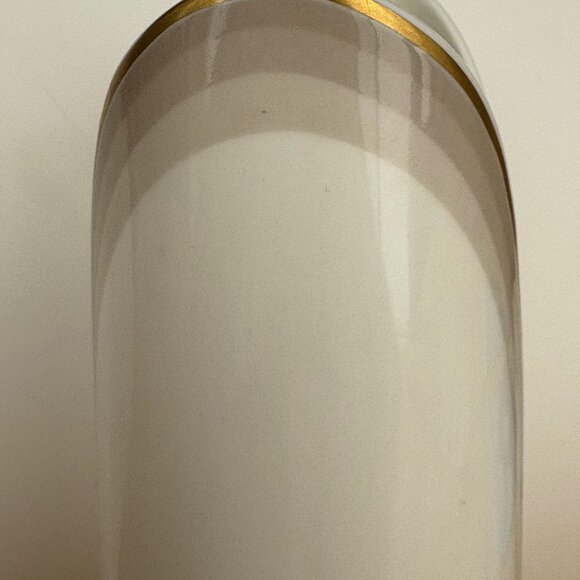 Vintage Royal Doulton Impressions Lotus Vase 1982 Bone China - Picture 6 of 8